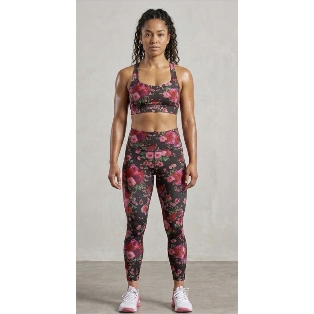 Victoria's Secret Leggings & Sports Bra Women's Size XS Black Floral 2-Piece Set